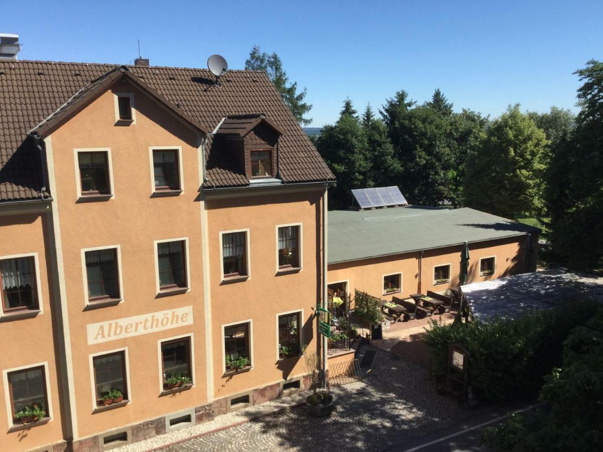 Waldgasthof & Hotel Alberthoehe Lichtenstein  Exterior photo
